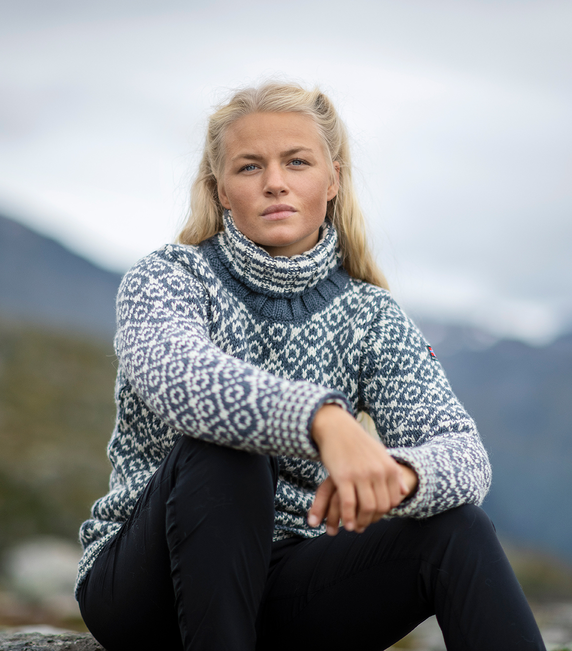 devold svalbard sweater